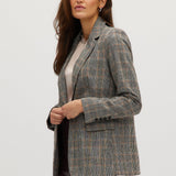 Timeless plaid blazer side